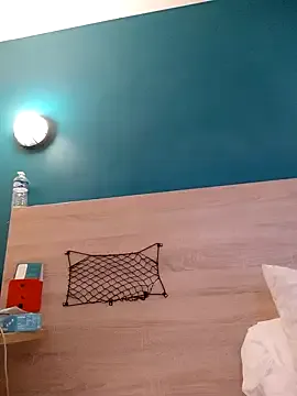 Fifi83Bell on StripChat