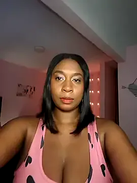 HanaThompson on StripChat