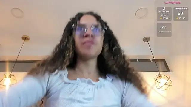 Hanna_Cornee_ on StripChat 