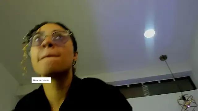 Hanna_Cornee_ on StripChat 