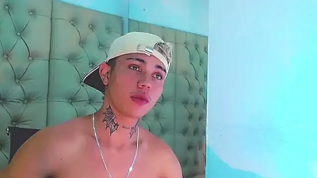 HannibalLester on StripChat 