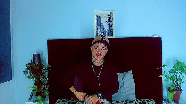 HannibalLester on StripChat 