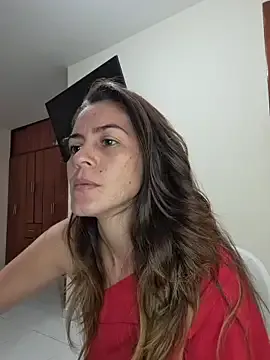 Hanny_24 on StripChat