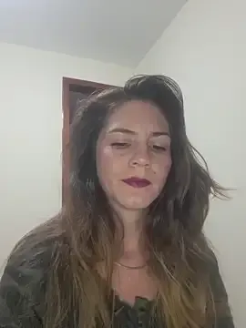 Hanny_24 on StripChat