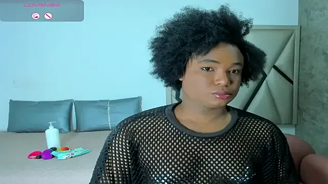 Harmony-01 on StripChat