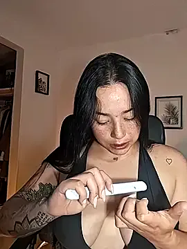 helena_smith on StripChat