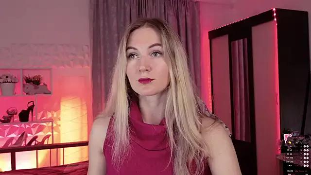 Hello_Lisha on StripChat 