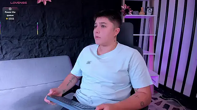 IanGilbert on StripChat