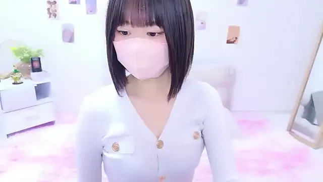 Im_Yu-na on StripChat