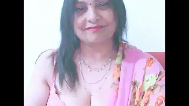 Indiansweetness77 on StripChat 