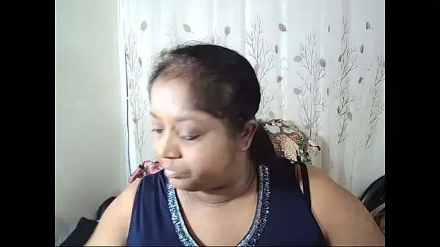 Indiantasha on StripChat 