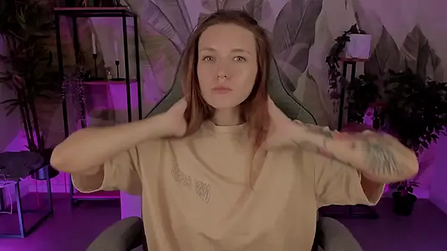 JennyDens on StripChat