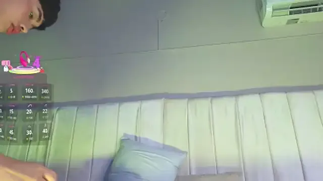 Jim_twink on StripChat