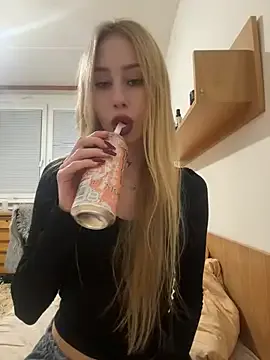 JudithCarly — New camera