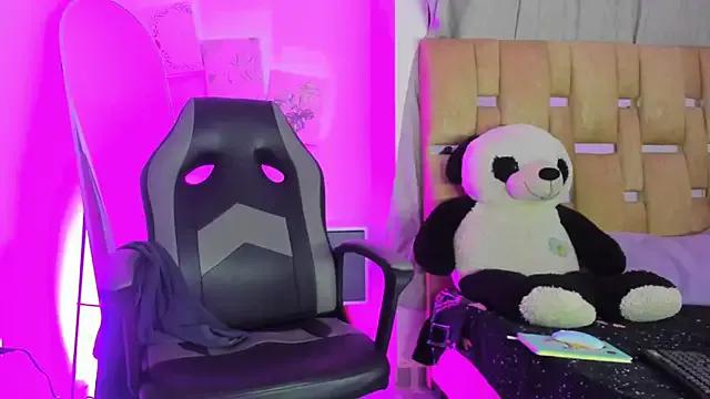 JulianaCarter — FLASH TITTS