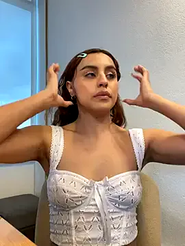 Katee_Jones on StripChat