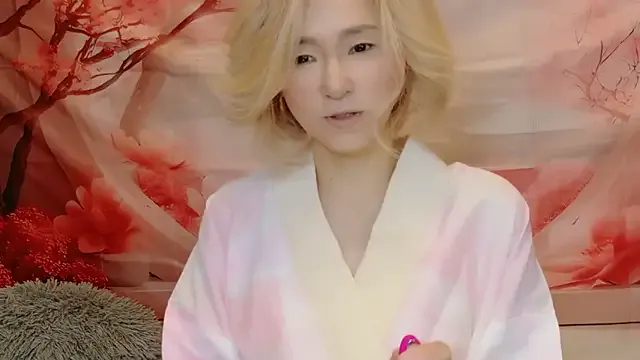 kimagure-fu- on StripChat