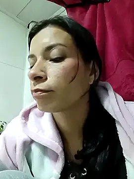 KimGolden-onf on StripChat