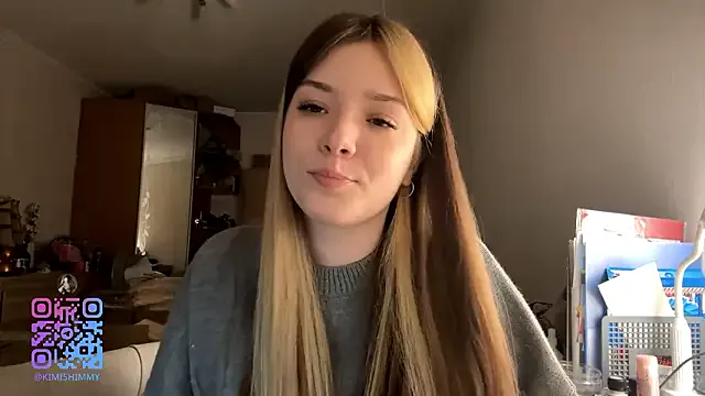 Kimi_Luckman — Bare my shoulders