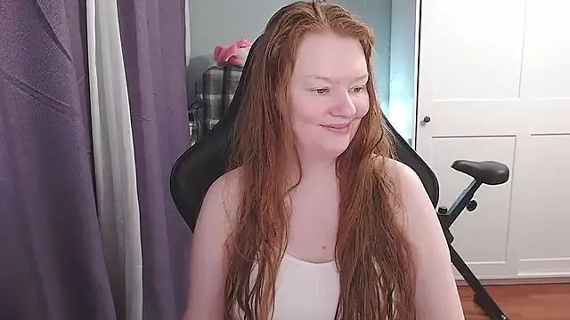 Lady_Inari on StripChat