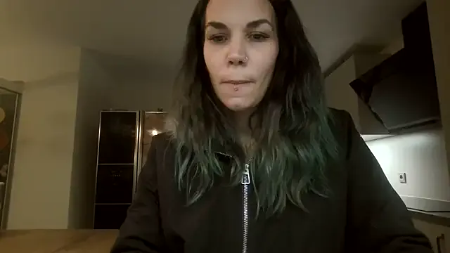 Lady_Knaller on StripChat