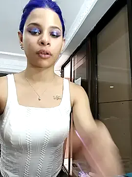 LadyAvalon on StripChat