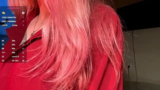 LatanyaRein on StripChat 