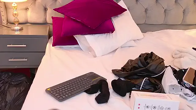 LaylaaDoll on StripChat