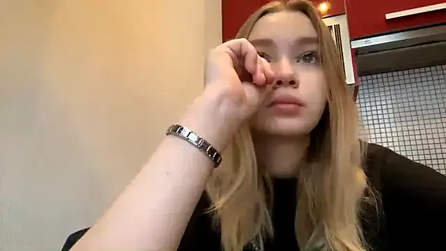 Leifuture — sexy ass tease