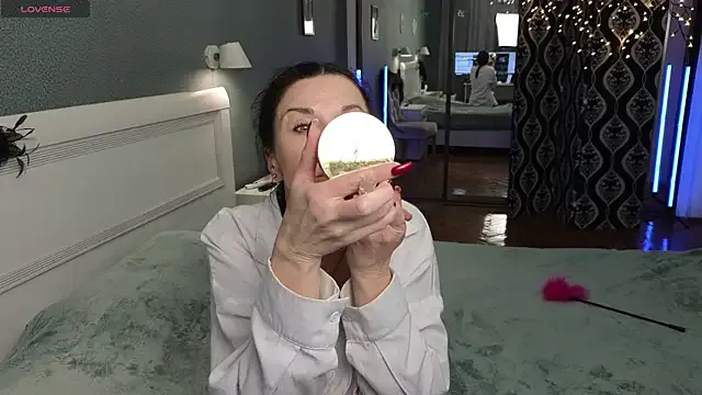 LinaJoy on StripChat