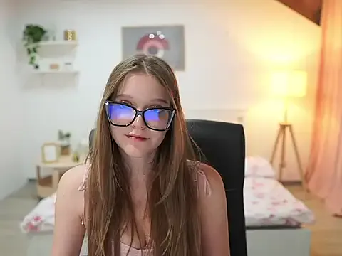 lisa_mccoy_ on StripChat