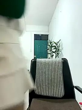 Lissa_xinh09 on StripChat