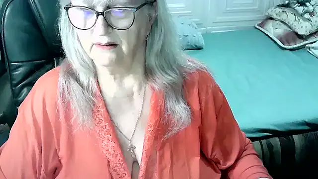 LolkaAlyss on StripChat