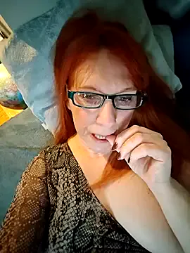 lollipop_cat on StripChat