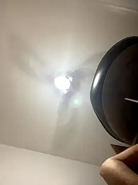 lucioliveira on StripChat