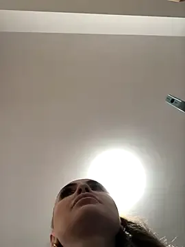 madonnaaaa on StripChat