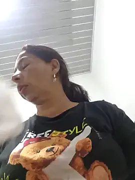 maleja23 on StripChat