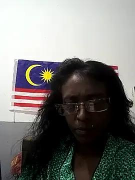 mamakarma1403 on StripChat 