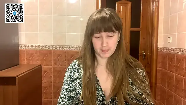 MaroonMoon_ on StripChat