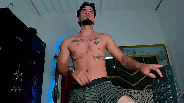 MattDevon on StripChat