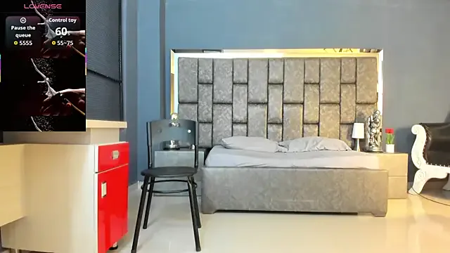 Matureyulyet on StripChat