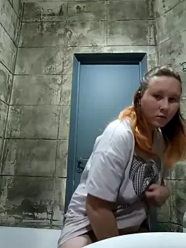 MiaKissy on StripChat