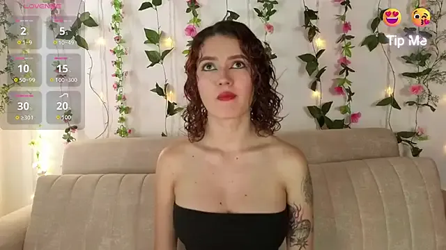 MiaWinx on StripChat