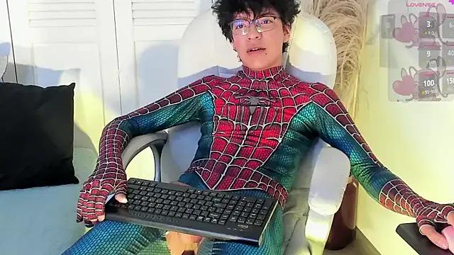 miilo_wolf on StripChat 