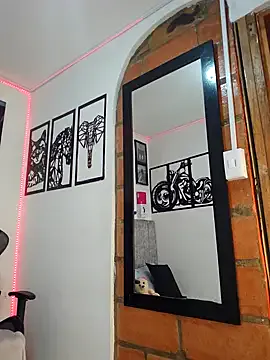 MIKE_KILIANjs — MAKE MY ASS VIBRATE