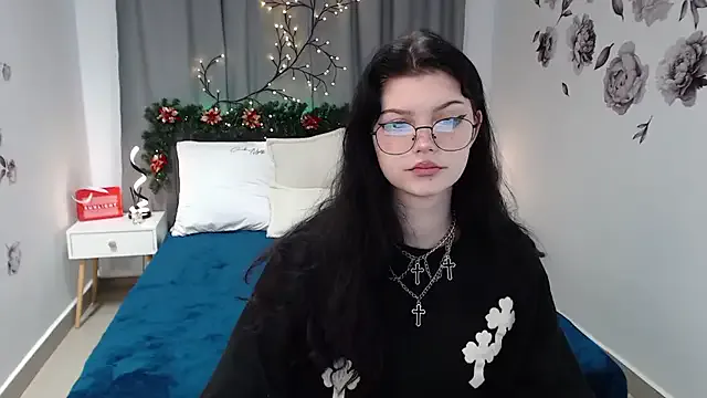 MileyRood on StripChat