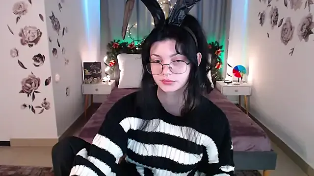 MileyRood on StripChat