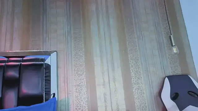 MishaKinki on StripChat