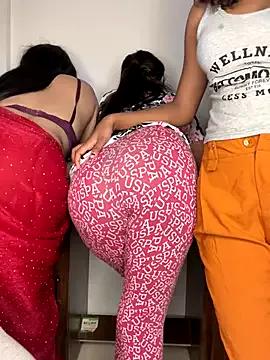 Miss__Malaika — blowjob on Stranger mala