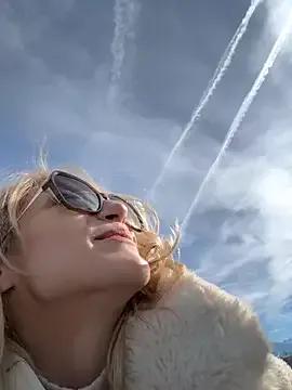 missdaisydiamond777 — STRAP ON ANAL FUCK